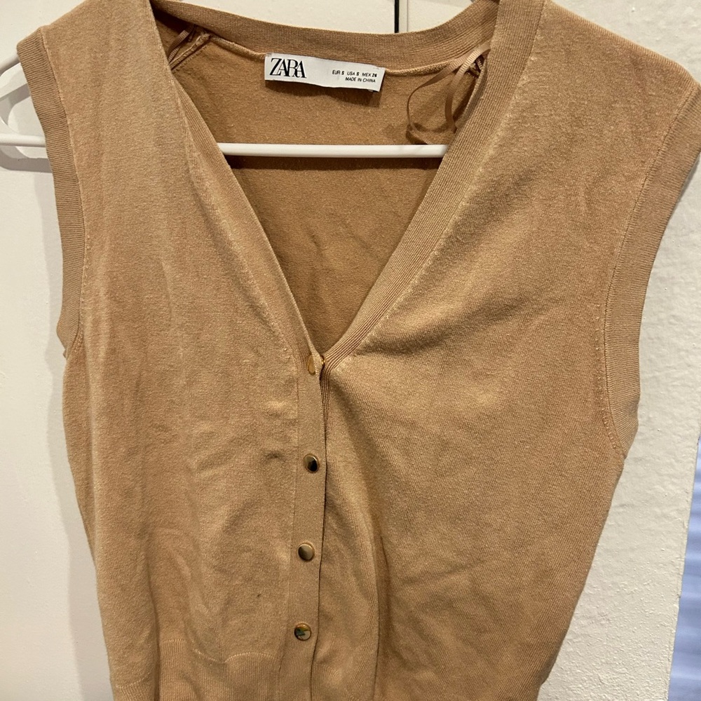 Zara Tan Sleeveless Cardigan Vest